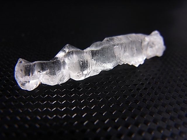 画像: マダガスカル産グロースインターフェレンスＤＴ蝕像水晶 2.5g