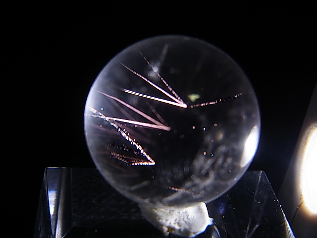 画像: マダガスカル産ピンクエンジェルラダー水晶丸玉 19.5mm