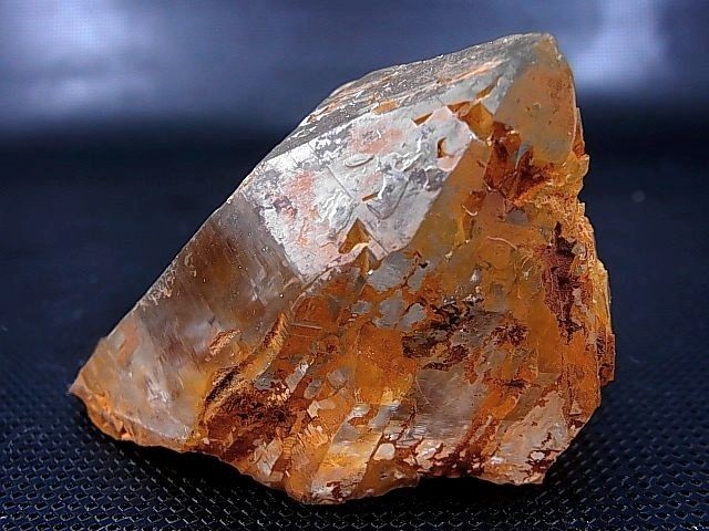 画像: ガネーシュヒマール・ラパ産ゴールデンヒーラー水晶 130.9g