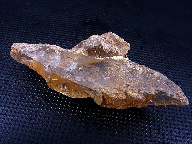 画像: ガネーシュヒマール・ラパ産ゴールデンヒーラー水晶（エレスチャル） 32.5g