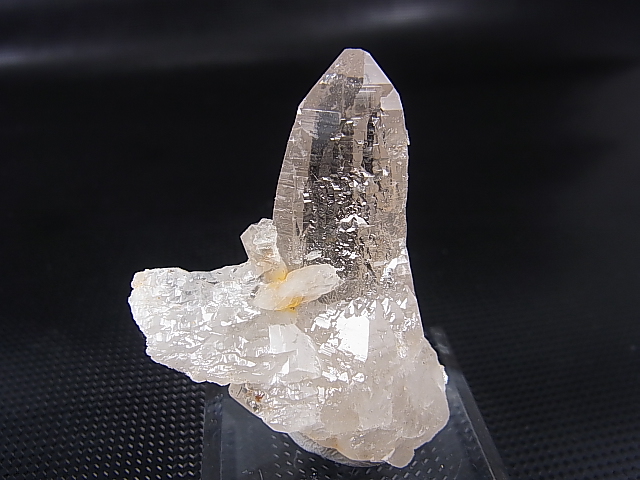 画像1: イタリア・フォルマッツァ産アルプス水晶（テッシンハビット/タビー型） 24.7g
