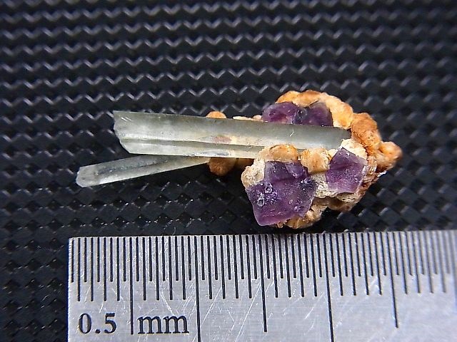 画像: ドイツ・ザクセン州産フローライトon水晶(シデライト共生) 1.4g