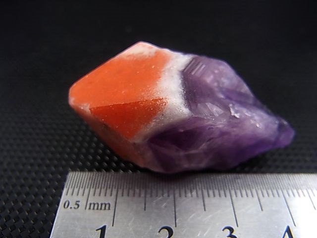 画像: ドイツ・ザクセン州産レッドキャップアメジスト原石 24.5g