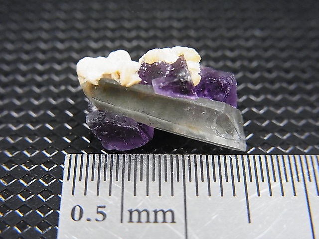 画像: ドイツ・ザクセン州産フローライトon水晶(シデライト共生) 1.0g