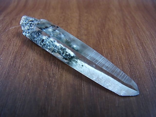 画像: 新産水晶：ガネーシュヒマール・ダーディン産ミックスインクルージョン/レーザー型水晶 7.6g