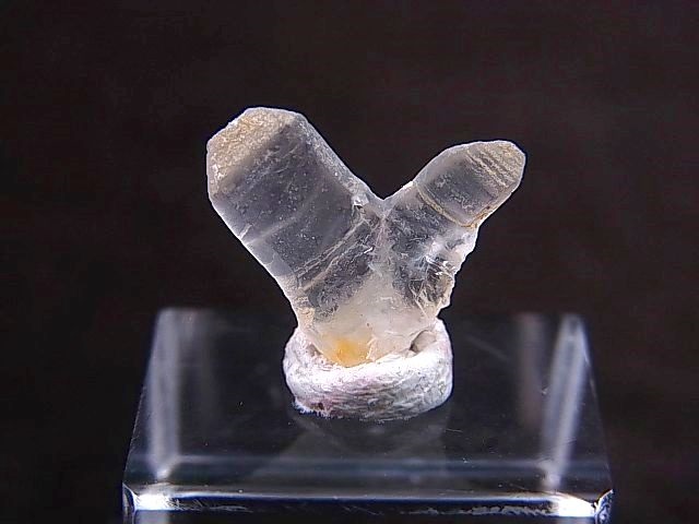 画像1: マダガスカル産ジャパニーズツイン（日本式双晶水晶/エレスチャル） 0.4g
