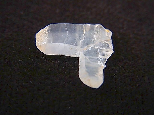 画像: マダガスカル産ジャパニーズツイン（日本式双晶水晶/エレスチャル） 0.4g