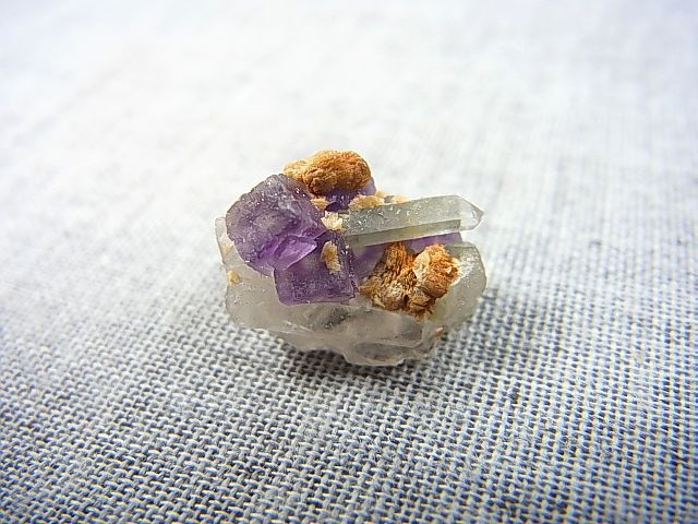 画像: ドイツ・ザクセン州産フローライトonグリーン水晶(シデライト共生) 1.5g