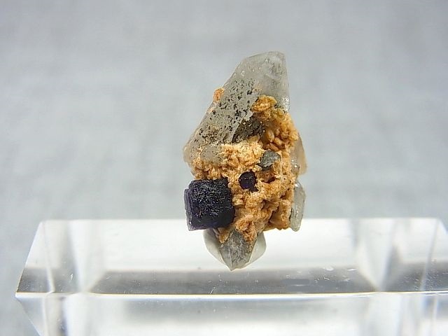 画像: ドイツ・ザクセン州産フローライトonグリーン水晶(シデライト共生) 1.3g