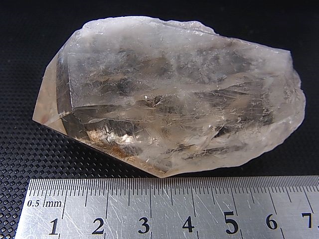 画像: ブラジル・コルデイロス産アメジスタドーラダ/蛍光ファントムアメジスト（錐面研磨） 72.5g