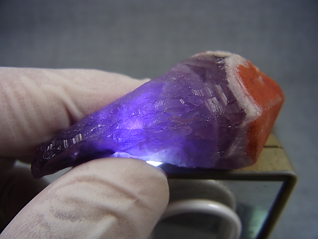 画像: ドイツ・ザクセン州産レッドキャップアメジスト原石 24.5g