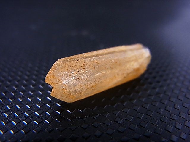 画像: 五代松鉱山産トラピチェ・レモン水晶（ダブルポイント） 1.3g