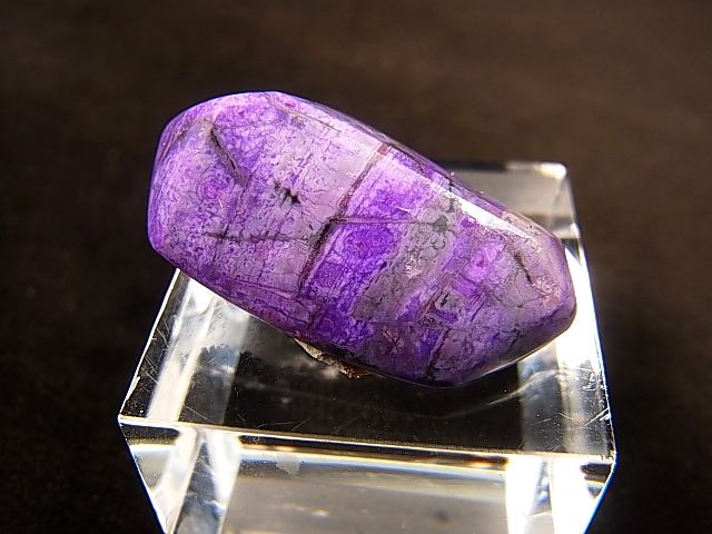 画像: 南アフリカ・チュワニン鉱山産ピンクスギライト研磨原石 5.8g