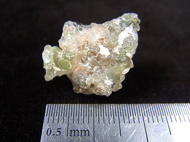 画像: ナミビア・エロンゴ産強蛍光ハイアライト（玉滴石オパール）原石 2.7g