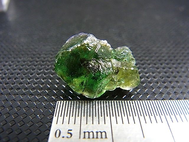 画像: ナミビア・エロンゴ産グリーンフローライト（メルティング） 2.6g