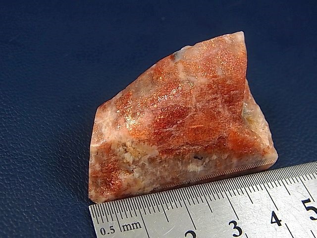 画像: ノルウェー産サンストーン研磨原石 38.0g
