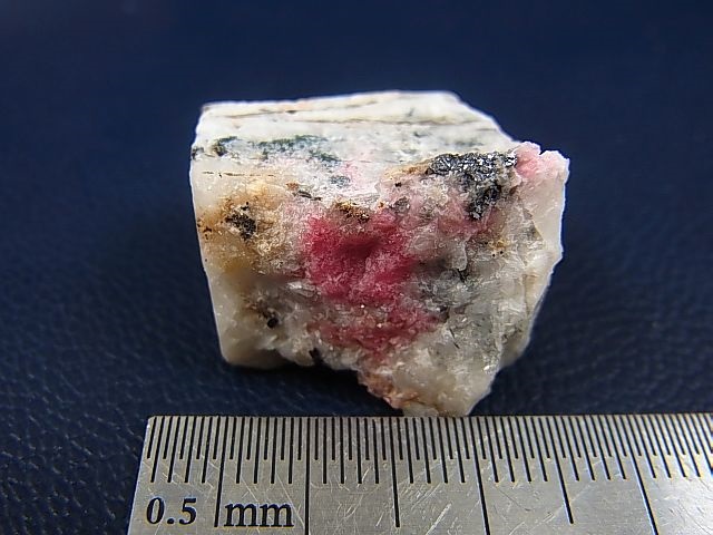 画像: ツグツパイト（タグトゥパイト）原石 10.0g