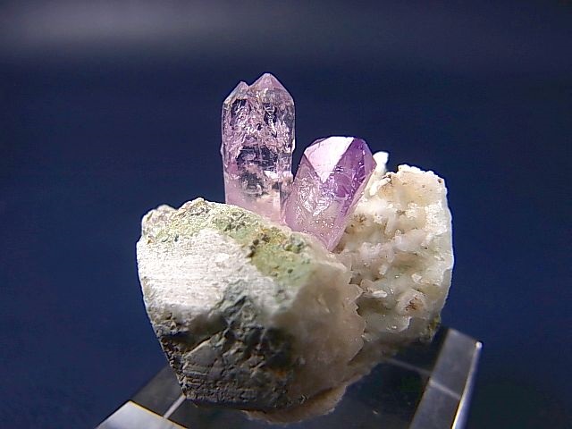 画像: イタリア・サルデーニャ島産エレスチャルアメジスト原石 13.3g