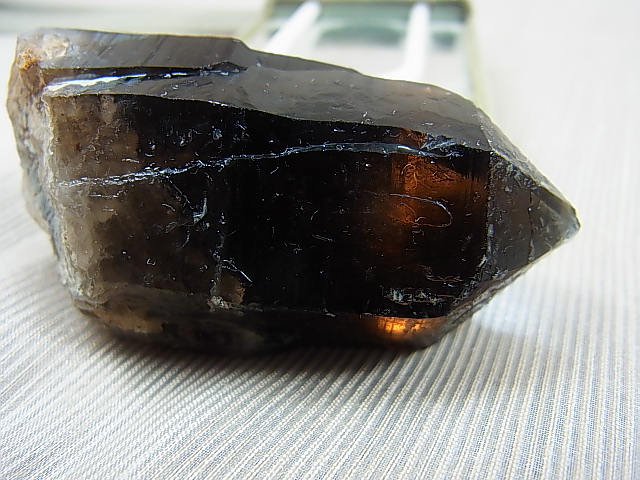画像: ノルウェー産モリオン（ケアンゴーム）原石 77.7g