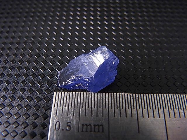 画像: ジェムクオリティ：タンザナイト原石 3.5カラット