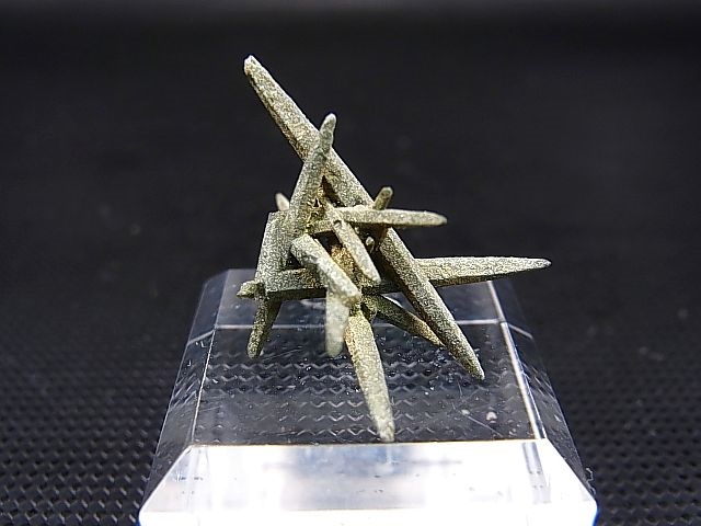 画像2: ガネーシュヒマール・ラスワ産ニードルソリューション水晶 0.9g