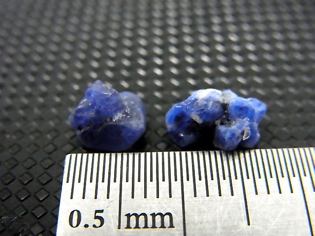 画像: ベトナムLuc Yen産コバルトスピネル結晶原石（蛍光/カラーチェンジ） 2点セット トータル 3.0カラット