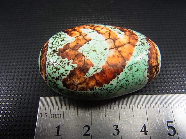 画像: ヴィンテージ：「雪域天珠：老緑色水蓮花」西蔵（チベット）天珠 約44.5×30.5×16.5mm