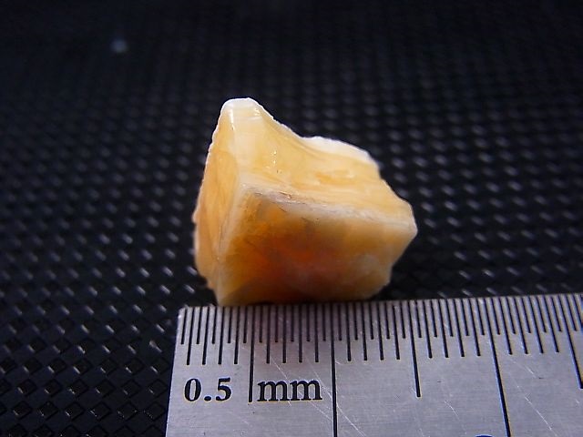 画像: Hokkaidoite北海道然別湖産蛍光オパール原石 1.3g