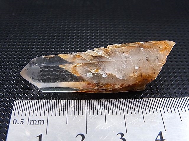 画像: 尾平産まりも＆ファントム水晶ポイント（インターフェレンス型） 9.6g