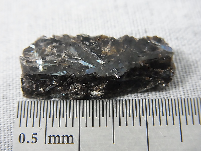 画像: グリーンランド産ヌーマイト研磨スライス 2.5g