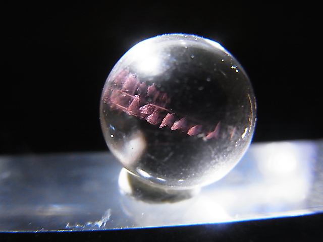 画像1: マダガスカル産ピンクエンジェルラダー水晶丸玉 10.5mm