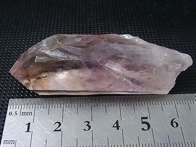 画像: ブラジル・コルデイロス産アメジスタドーラダ/蛍光ファントムアメジスト（錐面研磨） 35.4g
