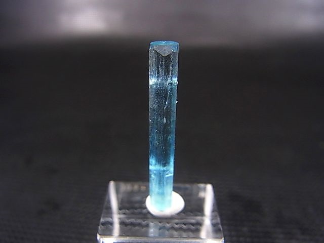 画像1: ジェムグレード宝石需要品質：ベトナム産アクアマリン柱状結晶原石 4.1カラット