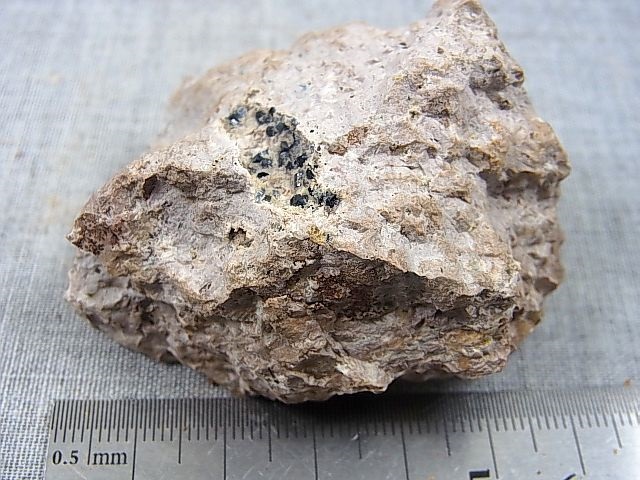 画像: 鹿児島産オオスミライト（大隅石） 77.2g