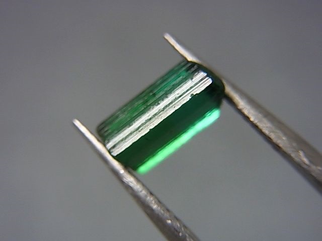 画像2: ブラジル産グリーントルマリン柱状結晶 1.8カラット