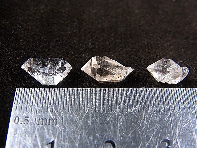 画像: スペイン・アストゥリアス産ペトロリウム水晶（ＤＴ/セプター） 3点セット トータル 0.8g