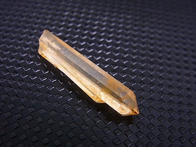 画像: 五代松鉱山産トラピチェ・レモン水晶 0.8g