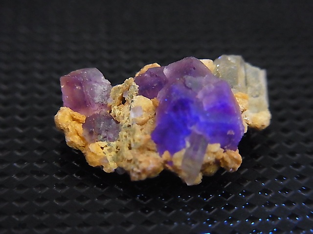 画像2: ドイツ・ザクセン州産フローライトonグリーン水晶(シデライト共生) 1.7g