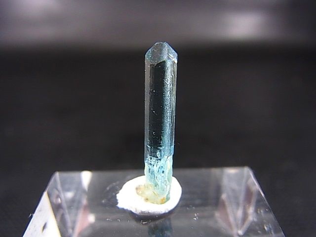 画像1: ジェムグレード宝石需要品質：ベトナム産アクアマリン柱状結晶原石 1.7カラット