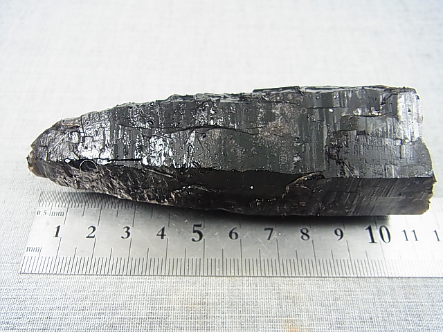 画像: フィンランド・リプシニエミ産モリオン（黒水晶/ケアンゴーム/ブラックトルマリン付き） 163.8g