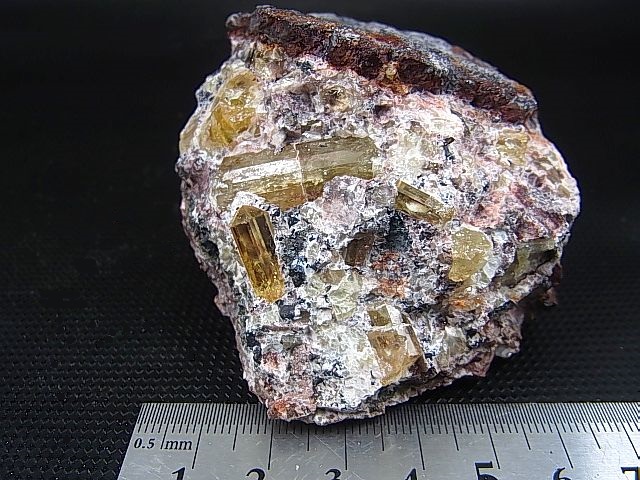 画像: メキシコ産イエローアパタイト原石 321.4g
