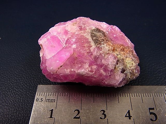 画像: コンゴ産ピンクコバルトカルサイト原石 38.6g