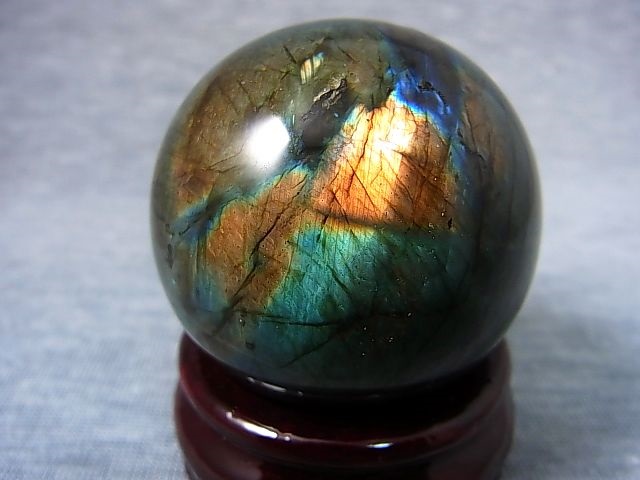 画像1: マダガスカル産ラブラドライトSA丸玉（ピンク/ブルーマトリクス） 52mm