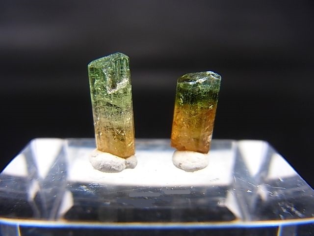 画像: ベトナムMinh Tien産バイカラートルマリン（イエロー/グリーン）結晶原石 2点セット トータル 2.3カラット