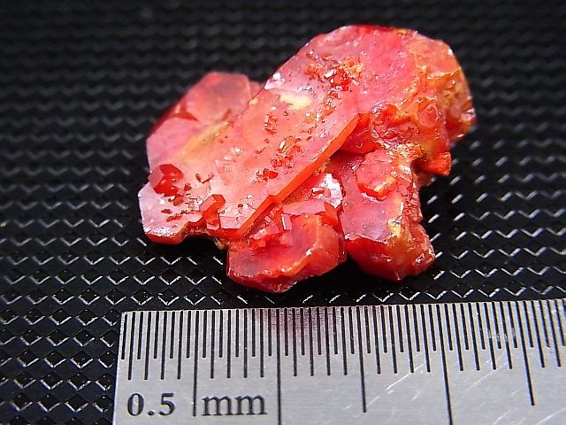 画像: モロッコ産バナジナイト原石 8.2g