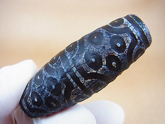 画像: 「三十六眼」老礦（ろうこう）現代天珠 直径約20.5×55.5mm