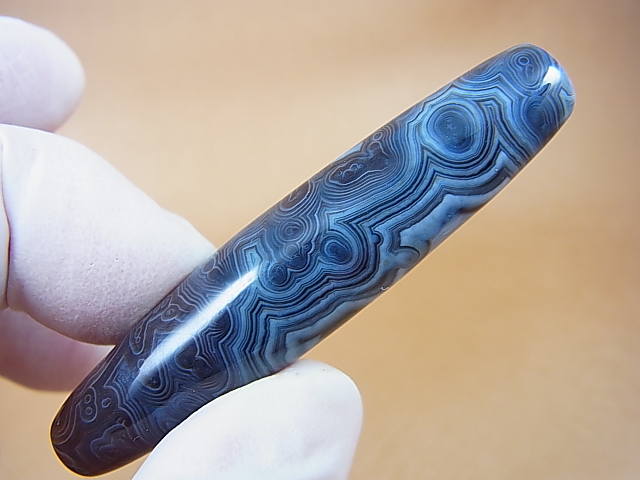 画像: ボツワナ産ピクチャーアゲート現代天珠 直径約14×64mm