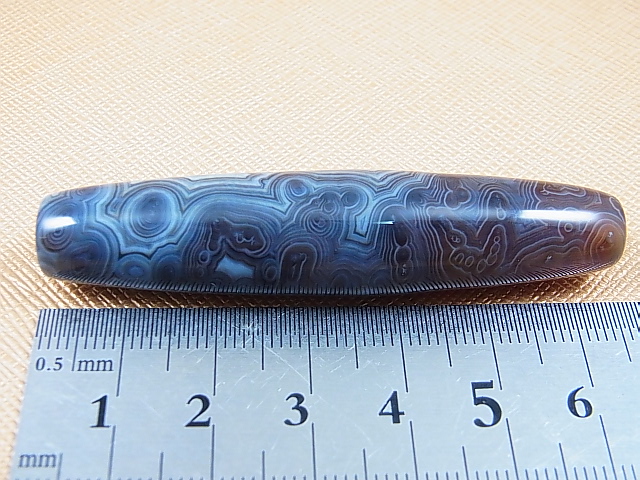 画像: ボツワナ産ピクチャーアゲート現代天珠 直径約14×64mm