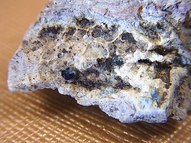 画像: 鹿児島産オオスミライト（大隅石） 14.9g