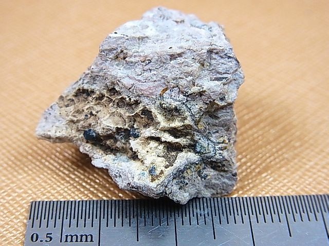 画像: 鹿児島産オオスミライト（大隅石） 14.9g